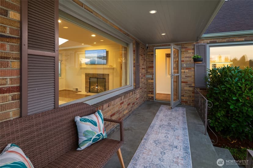 Property photo for 8557 24th Avenue NW, Seattle photo 8
