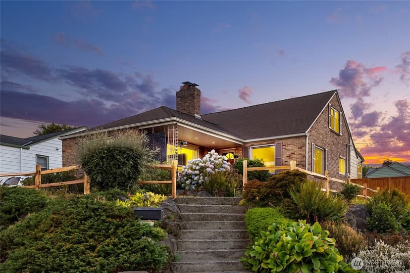 Property photo for 8557 24th Avenue NW, Seattle photo 2