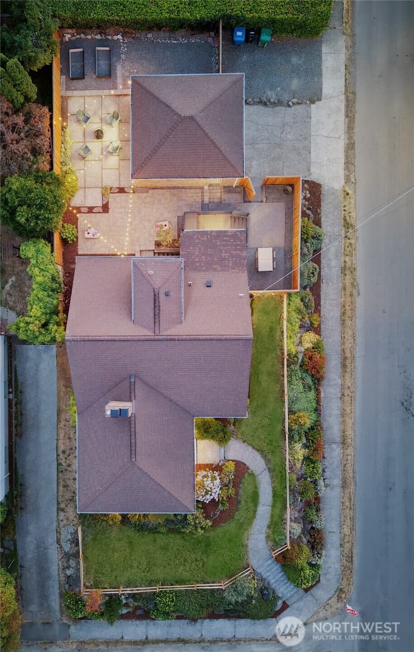 Property photo for 8557 24th Avenue NW, Seattle photo 6