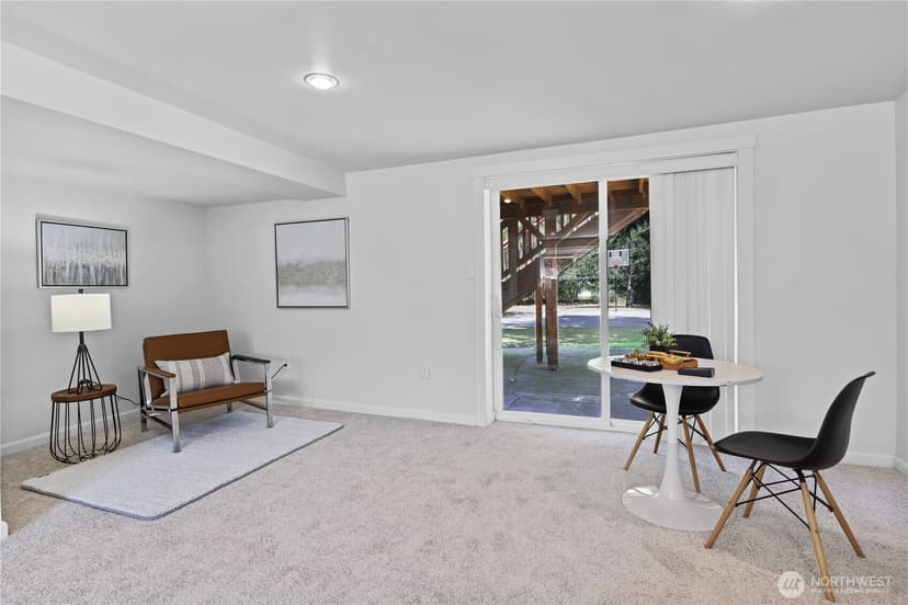 Property photo for 14556 75th Avenue NE, Kenmore photo 21