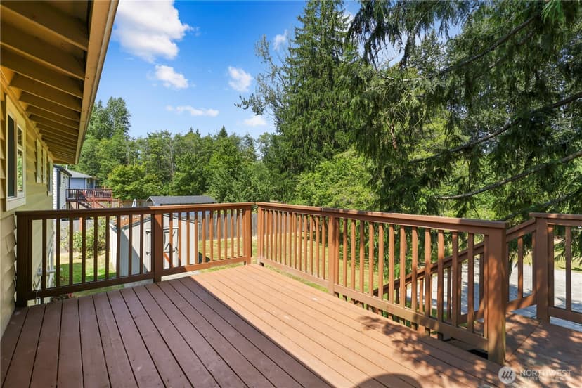 Property photo for 14556 75th Avenue NE, Kenmore photo 27