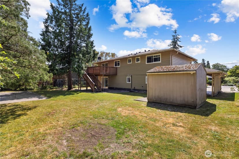 Property photo for 14556 75th Avenue NE, Kenmore photo 26