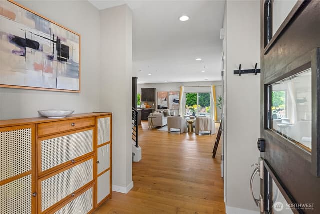 Property photo for 5957 17th Avenue SW, Seattle photo 2