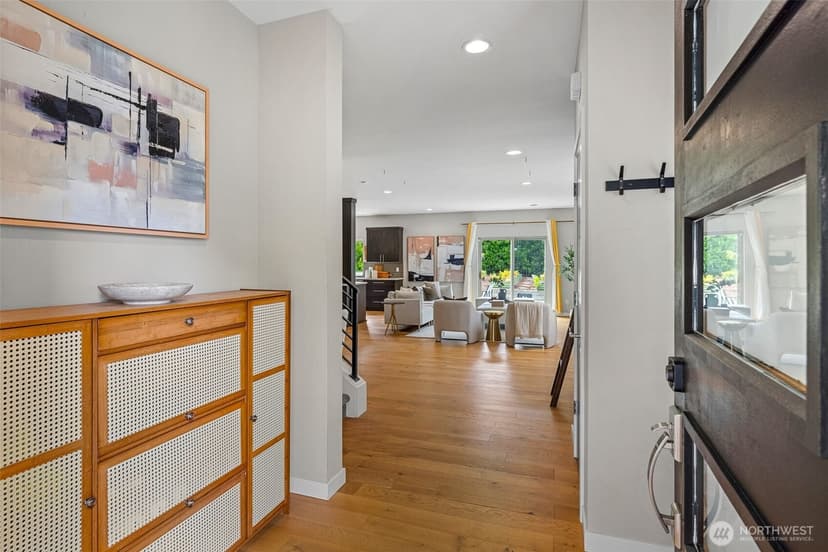Property photo for 5957 17th Avenue SW, Seattle photo 2