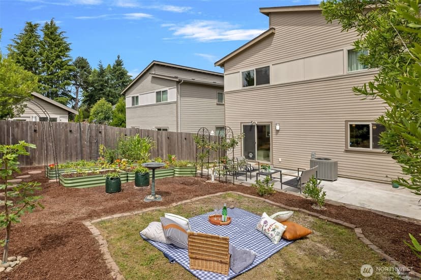 Property photo for 5957 17th Avenue SW, Seattle photo 34