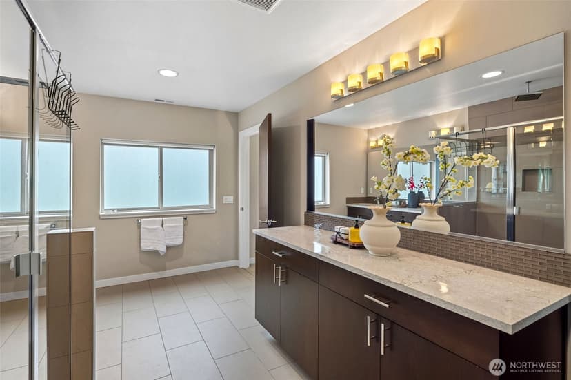 Property photo for 5957 17th Avenue SW, Seattle photo 24