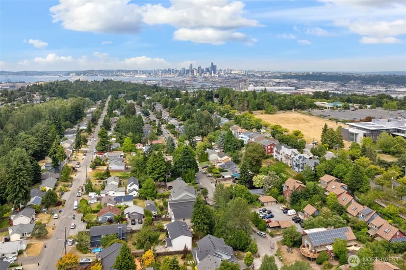 Property photo for 5957 17th Avenue SW, Seattle photo 38
