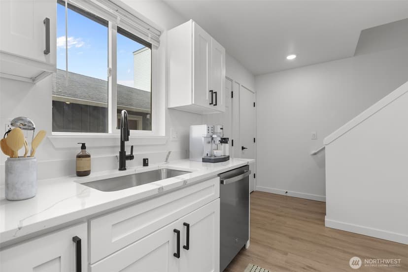 Property photo for 4030 A S Puget Sound Avenue #2, Tacoma photo 9