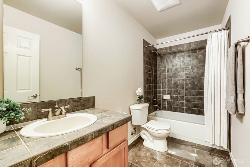 Property photo for 11822 24th Street SE, Lake Stevens photo 24