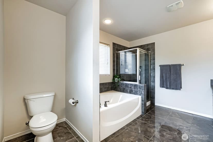 Property photo for 11822 24th Street SE, Lake Stevens photo 18