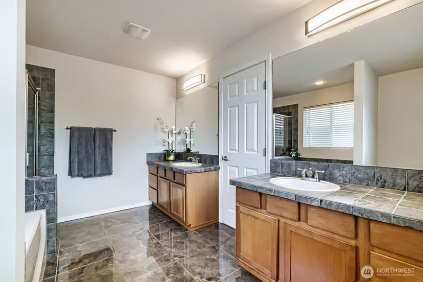 Property photo for 11822 24th Street SE, Lake Stevens photo 19
