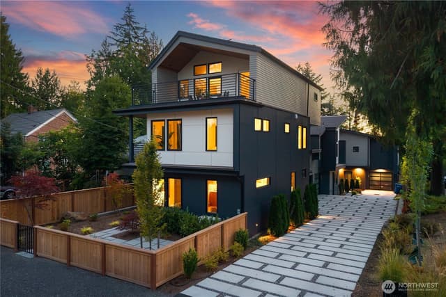 Property photo for 13047 39th Avenue NE #A, Seattle photo 2