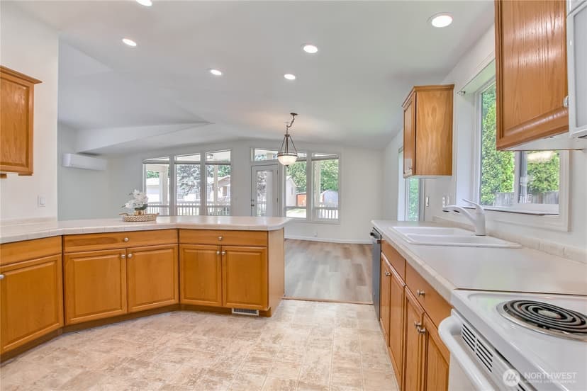 Property photo for 3232 206th Place SE, Bothell photo 15