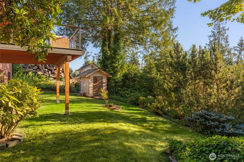 Property photo for 18730 94th Avenue W, Edmonds photo 33