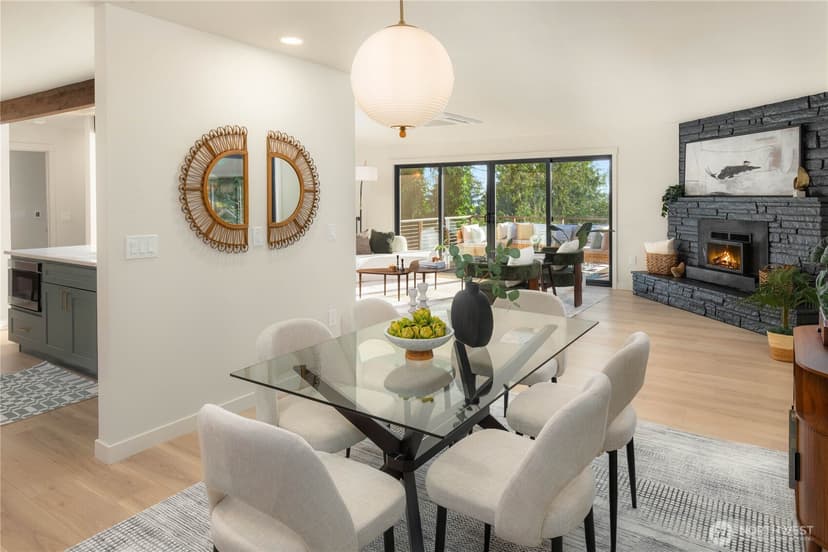 Property photo for 18730 94th Avenue W, Edmonds photo 9