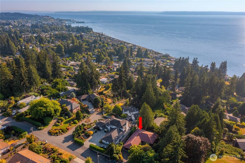 Property photo for 18730 94th Avenue W, Edmonds photo 31