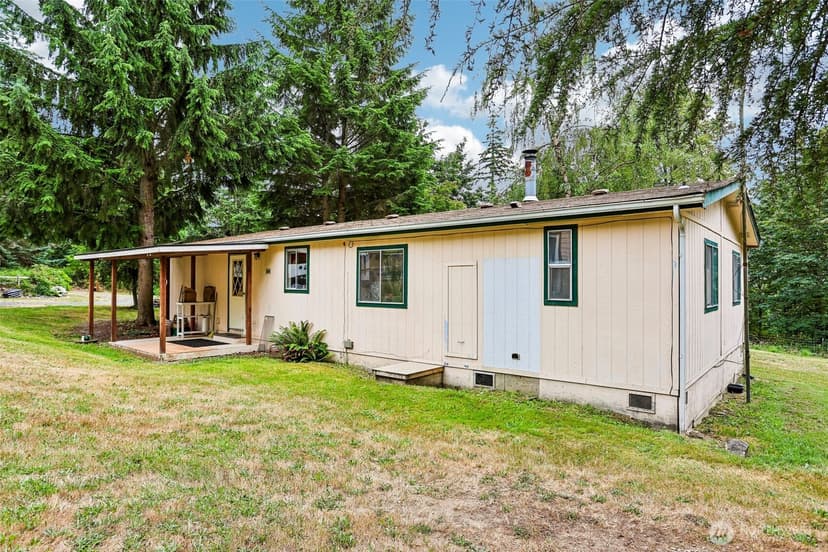 Property photo for 9810 6th Avenue NW, Tulalip photo 8