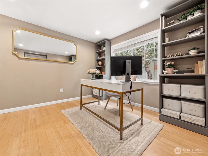 Property photo for 13247 4th Avenue S, Burien photo 17