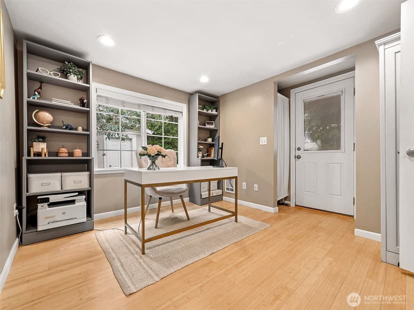 Property photo for 13247 4th Avenue S, Burien photo 16