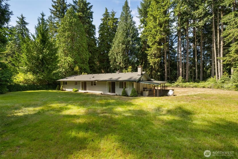 Property photo for 535 Surfcrest Place NE, Poulsbo photo 28