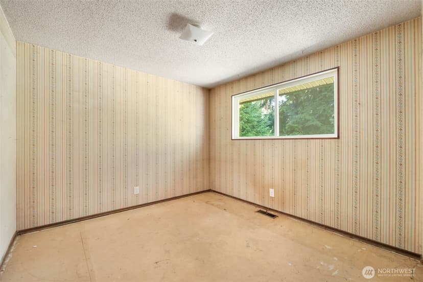 Property photo for 535 Surfcrest Place NE, Poulsbo photo 17
