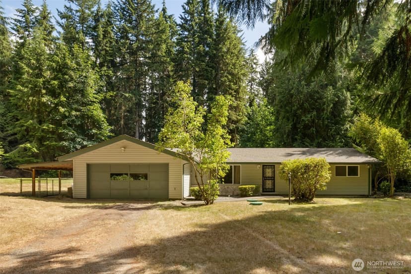 Property photo for 535 Surfcrest Place NE, Poulsbo