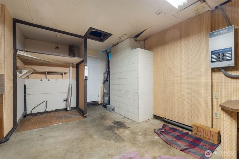 Property photo for 535 Surfcrest Place NE, Poulsbo photo 23