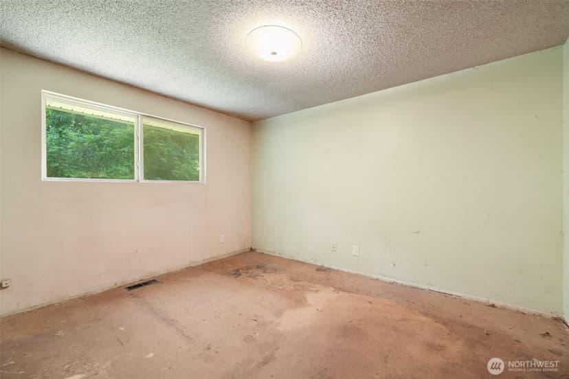 Property photo for 535 Surfcrest Place NE, Poulsbo photo 20