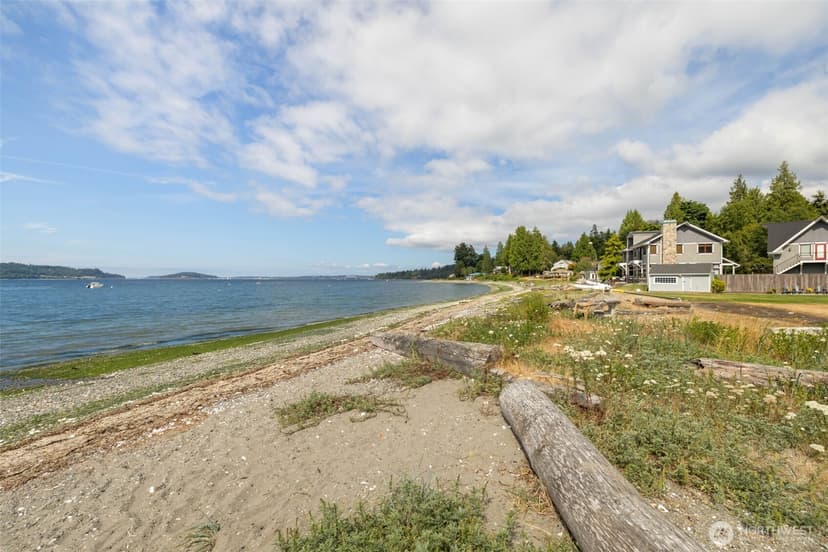 Property photo for 535 Surfcrest Place NE, Poulsbo photo 33