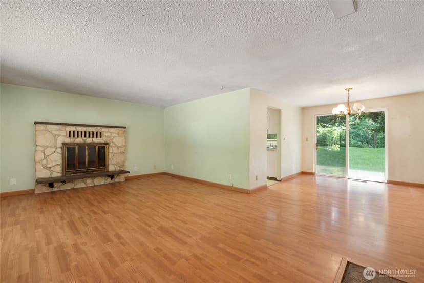 Property photo for 535 Surfcrest Place NE, Poulsbo photo 6