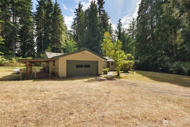 Property photo for 535 Surfcrest Place NE, Poulsbo photo 5