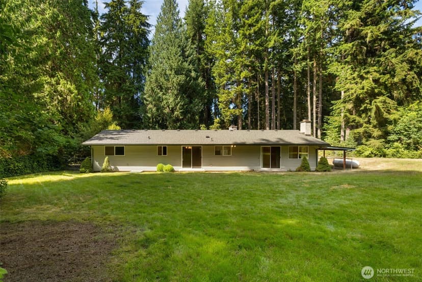 Property photo for 535 Surfcrest Place NE, Poulsbo photo 26