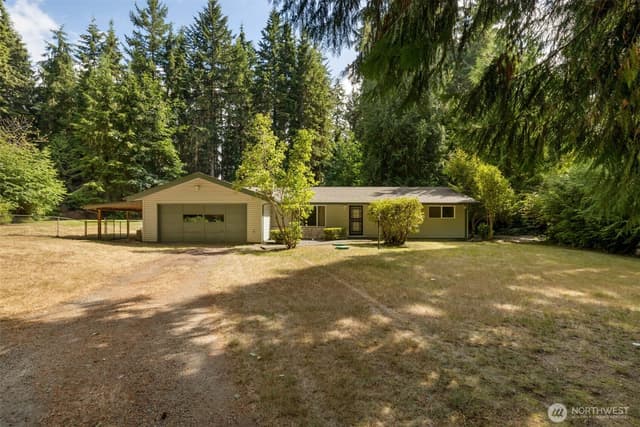 Property photo for 535 Surfcrest Place NE, Poulsbo photo 2