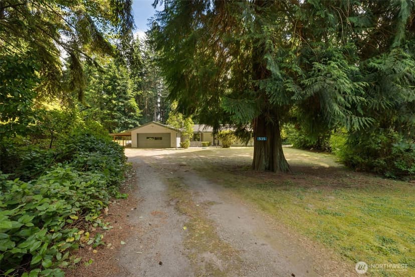 Property photo for 535 Surfcrest Place NE, Poulsbo photo 3