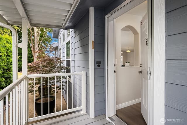 Property photo for 815 124th Street SW #6, Everett photo 2