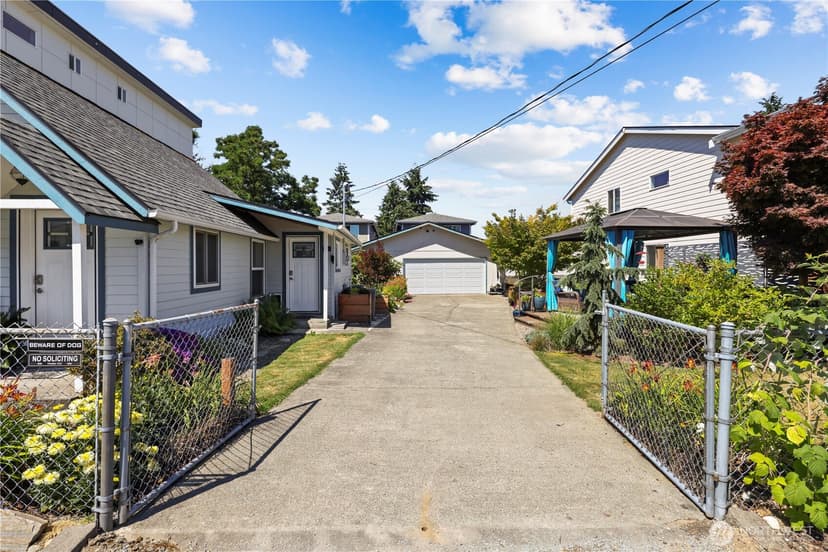 Property photo for 10611 2nd Place SW, Seattle photo 23