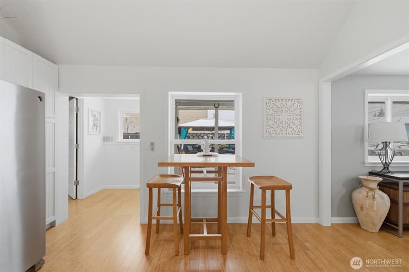 Property photo for 10611 2nd Place SW, Seattle photo 14