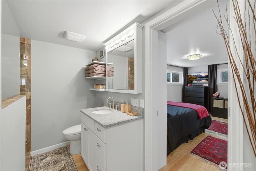 Property photo for 10611 2nd Place SW, Seattle photo 17