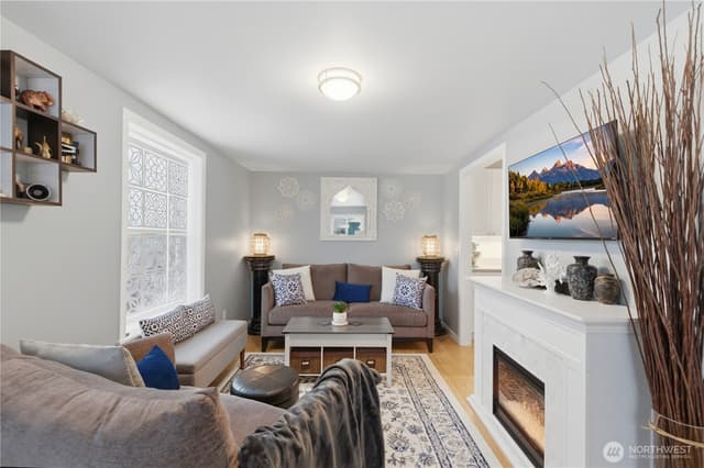 Property photo for 10611 2nd Place SW, Seattle photo 5
