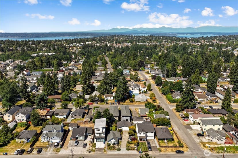 Property photo for 10611 2nd Place SW, Seattle photo 30
