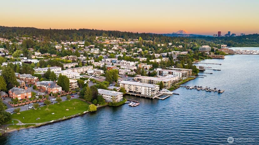Property photo for 6436 Lake Washington Boulevard NE #5, Kirkland photo 8