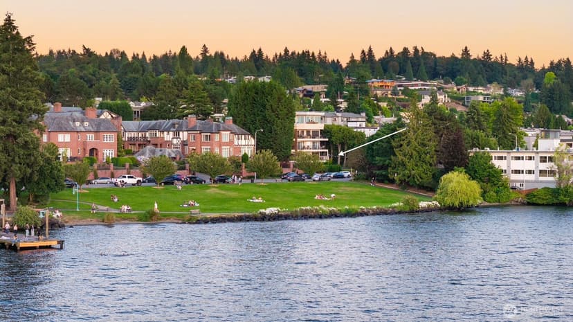 Property photo for 6436 Lake Washington Boulevard NE #5, Kirkland photo 7