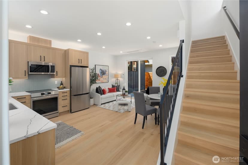 Property photo for 512 N 92nd Street, Seattle photo 4