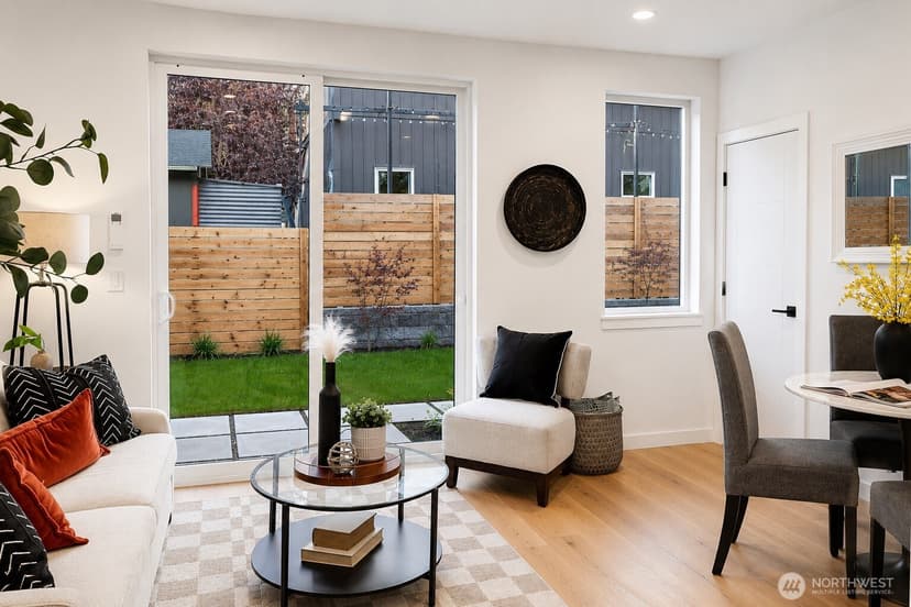 Property photo for 512 N 92nd Street, Seattle photo 14