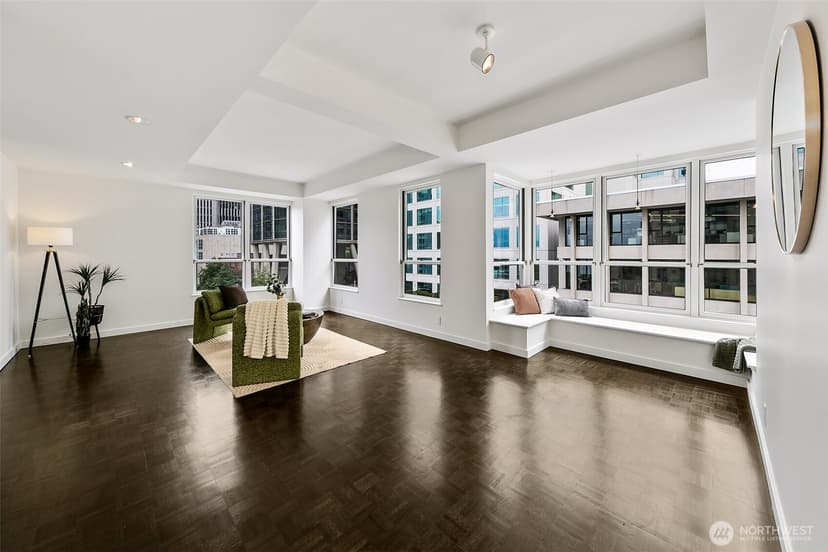 Property photo for 1107 1st Avenue #701, Seattle photo 4