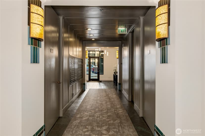 Property photo for 1107 1st Avenue #701, Seattle photo 18