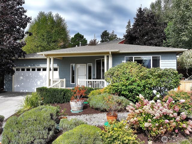 Property photo for 5674 Lenz Place, Langley photo 3