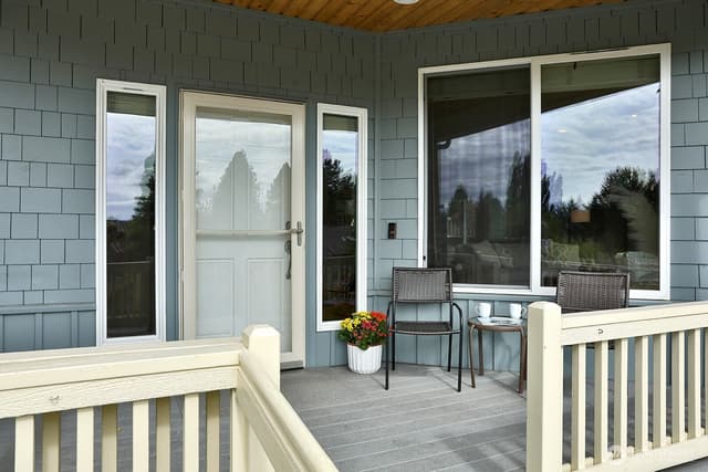Property photo for 5674 Lenz Place, Langley photo 4