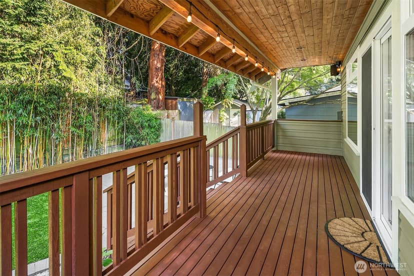 Property photo for 8014 12th Avenue NW, Seattle photo 14