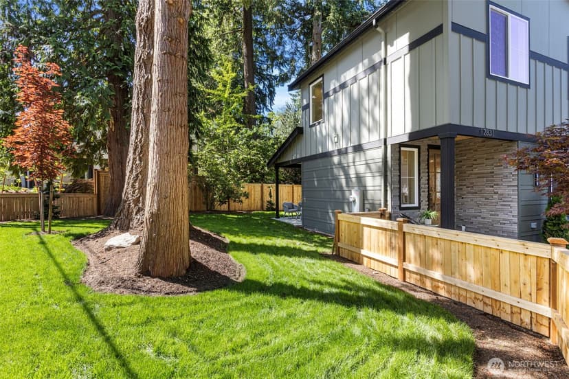Property photo for 12831 NE 78th Place, Kirkland photo 30